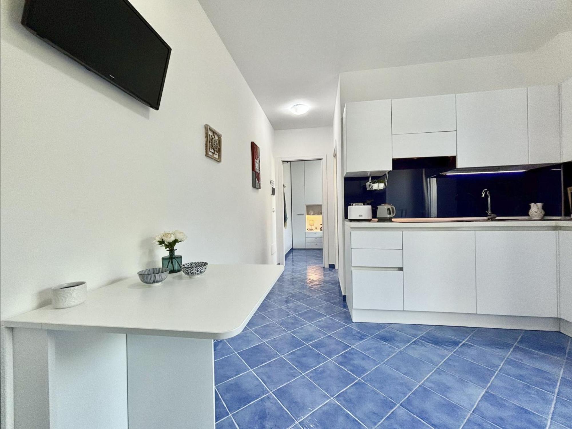 Apartment Perla Blu Vistamare By Interhome 泰尔莫利 外观 照片